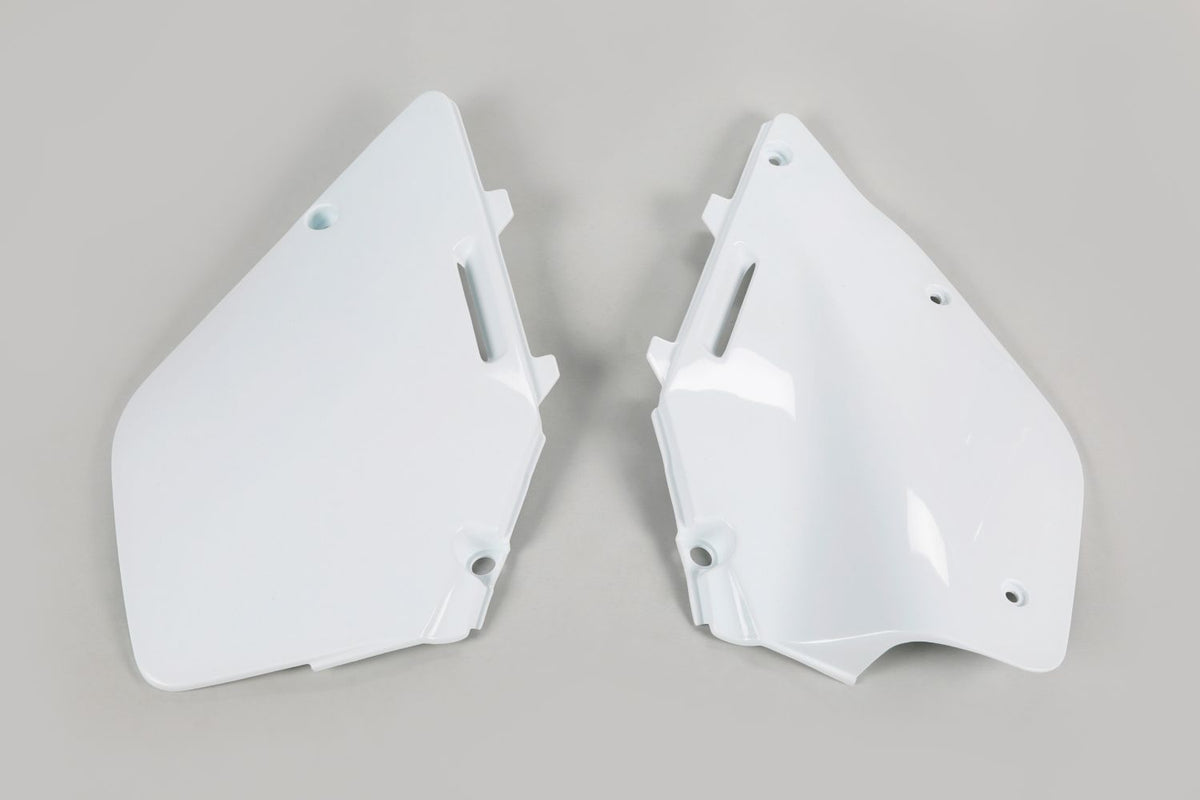 UFO Plast Side number plates - Suzuki (1996 - 2000)