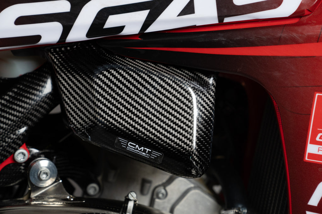 CMT Carbon Tank Lower Cover - GASGAS