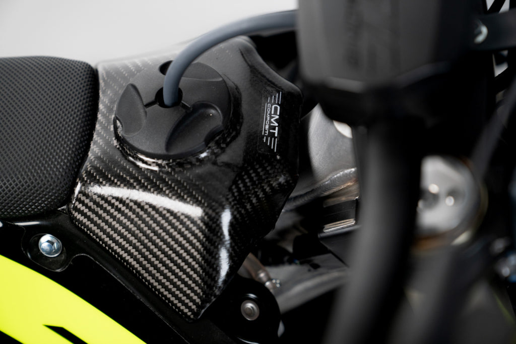 CMT Carbon Tank Upp. Cover - Fantic on-bike