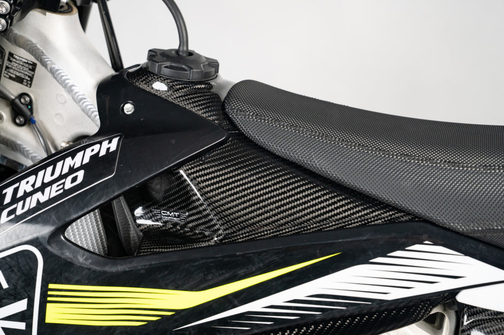 CMT Carbon Tank Upp. Cover - TRIUMPH