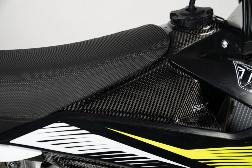 CMT Carbon Tank Upp. Cover - TRIUMPH